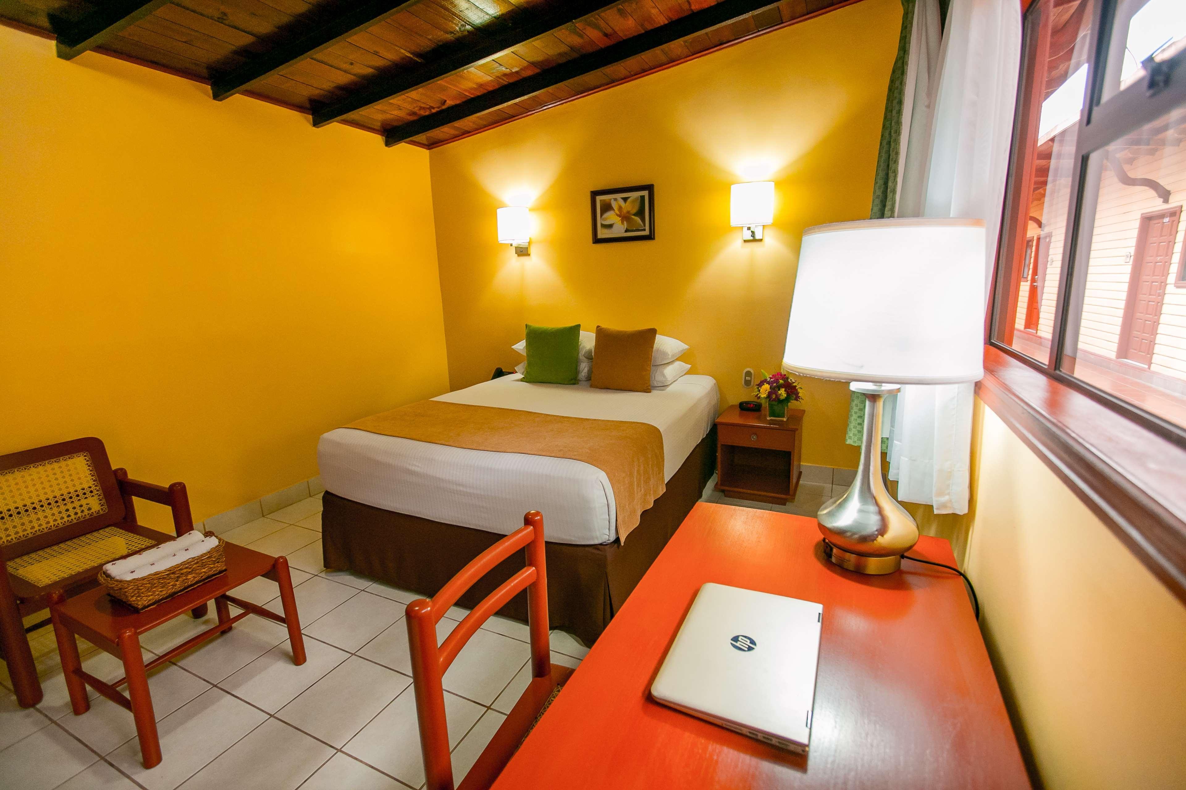 Best Western Las Mercedes Airport Манагуа Екстер'єр фото