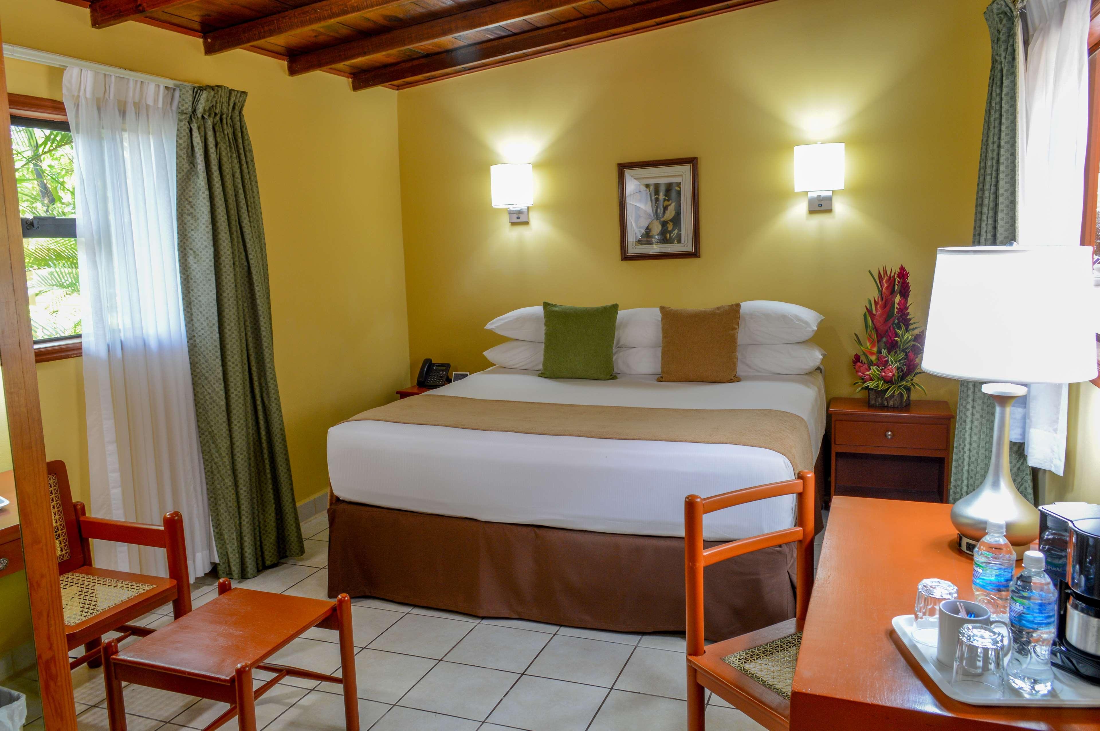 Best Western Las Mercedes Airport Манагуа Екстер'єр фото